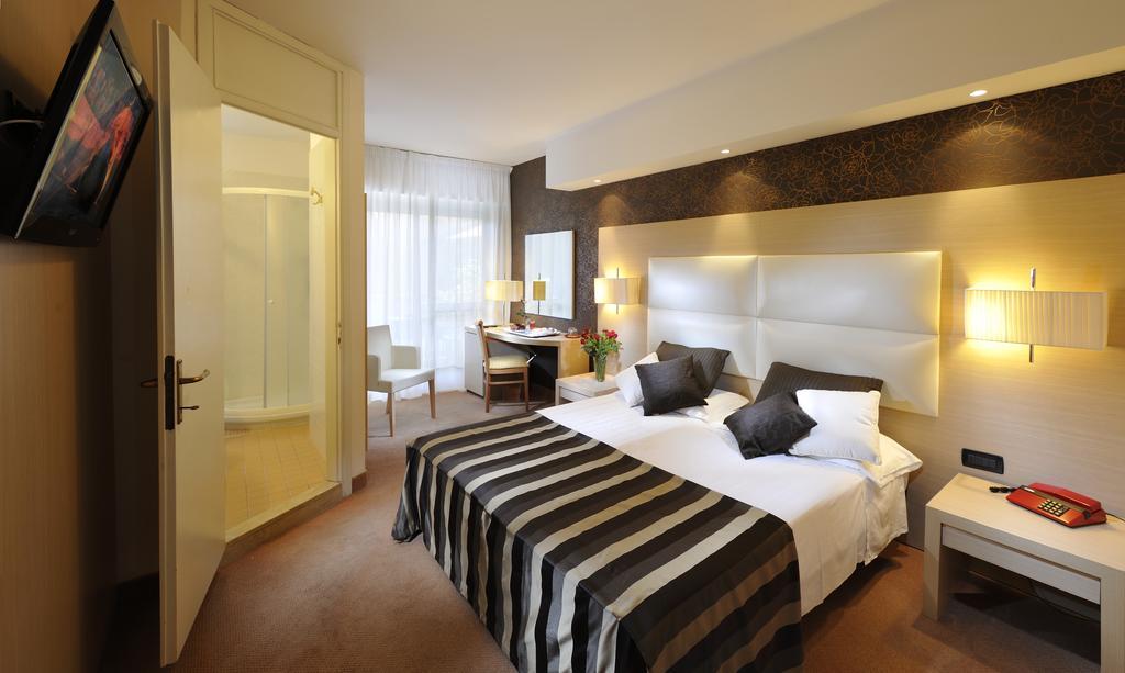 Hotel Conca Verde Lignano Sabbiadoro Quarto foto